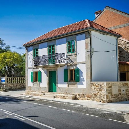 A De Lucia Ξενοδοχείο Quintáns Εξωτερικό φωτογραφία